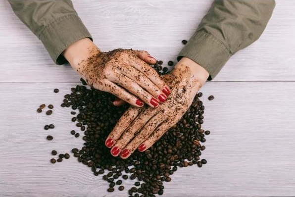 معجزه قهوه برای پوست و مو